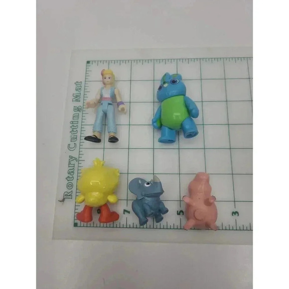 Disney Toy Story Miniature Action Figures Lot of 6 - Picture 2 of 5